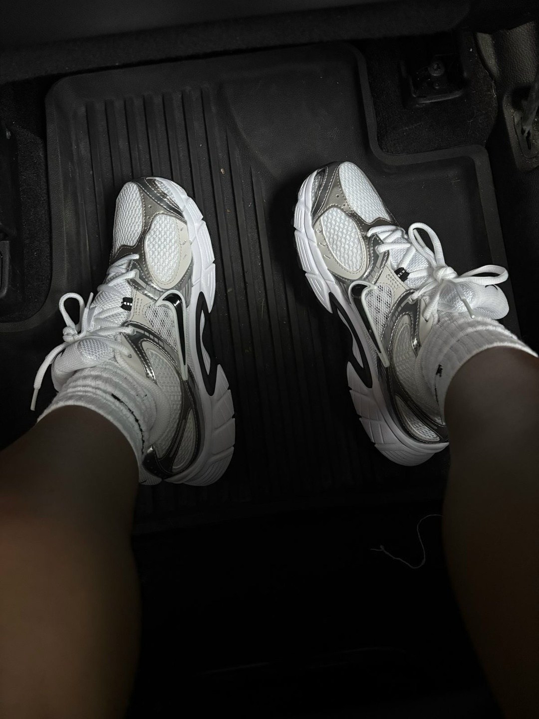 кроссовки nike v 5 rnr,кроссовки nike,кроссовок nike,женские кроссовки nike,кроссовки мужские nike