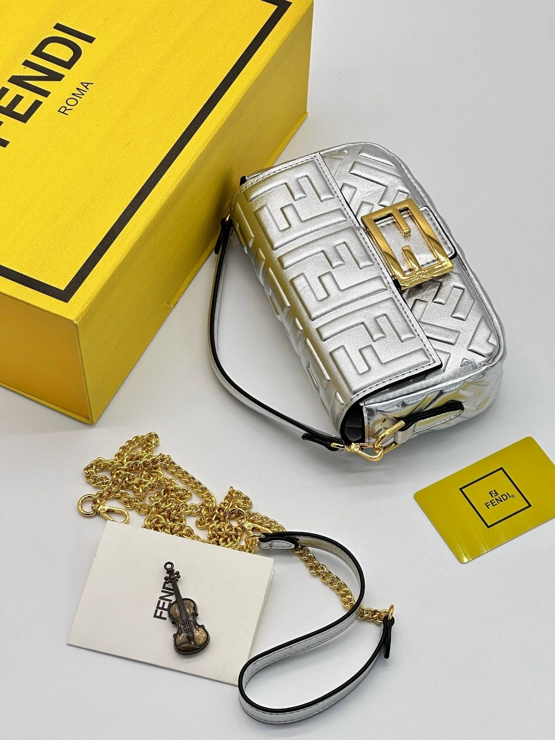 сумка fendi baguette,женская сумка fendi,cумка fendi,fendi сумка fendi,сумка фенди