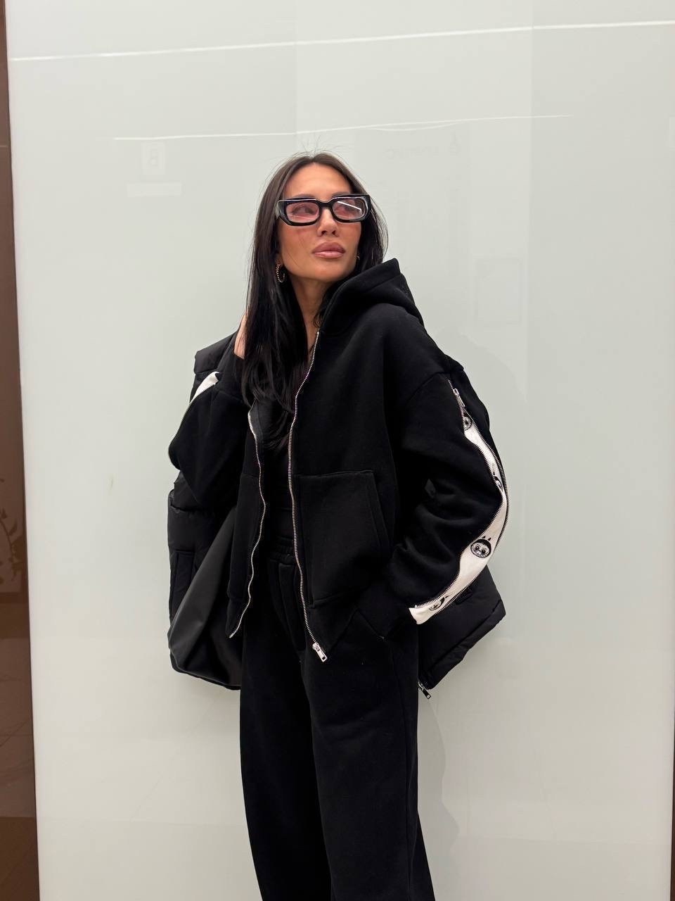 miu miu женский чёрный костюм тройка,костюм тройка miu miu,стильные костюмы,костюм спортивный женский,женский теплый костюм тройка miu miu