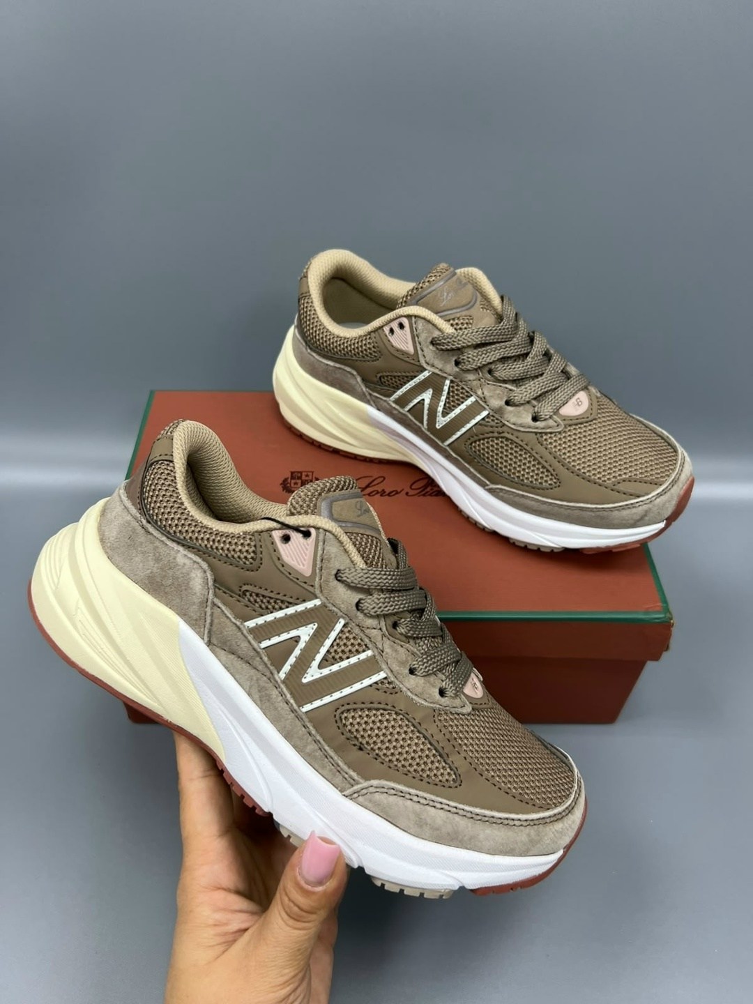 кроссовки loro piana x new balance 990v6,кроссовки loro piana x new balance 990v6 new balance цвет бежевый,кроссовки new balance,кроссовки loro piana x nb 990v6 new balance,кроссовки new balance 990