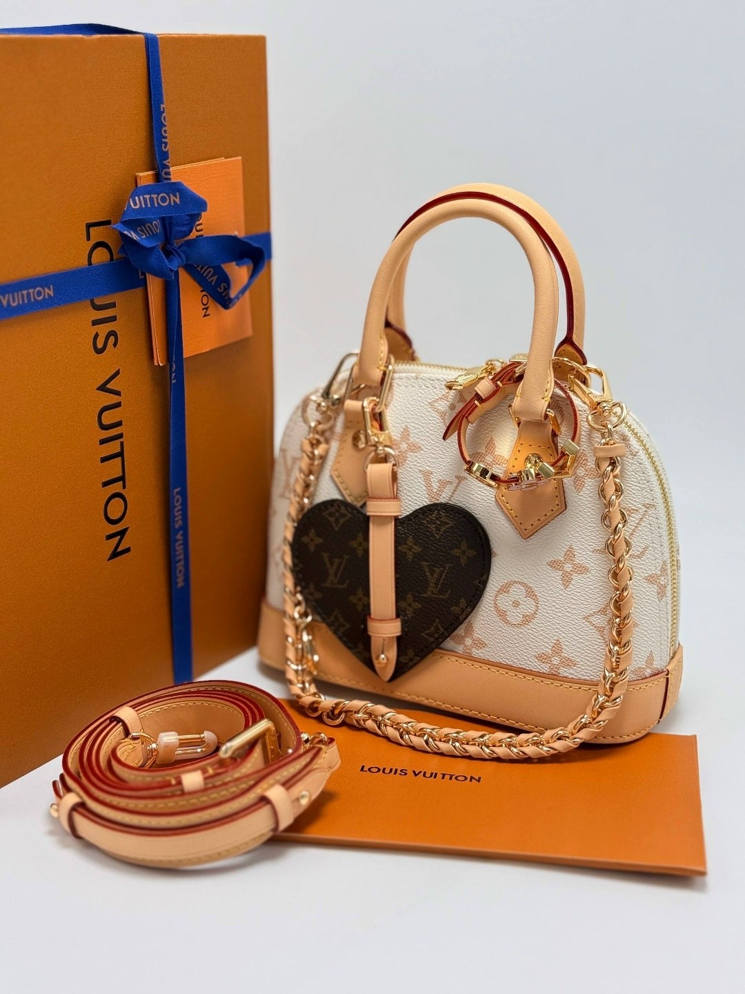 сумка женская louis vuitton,сумка louis vuitton,маленькие сумки луи витон,сумка,модная сумка