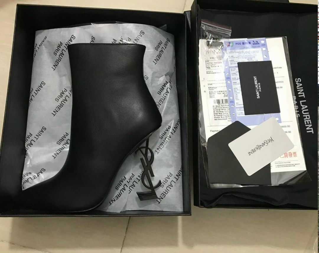 ботильоны ив сен лоран,ботильоны saint laurent,лакированные сапоги,туфли ив сен лоран с каблуком,черные ботильоны