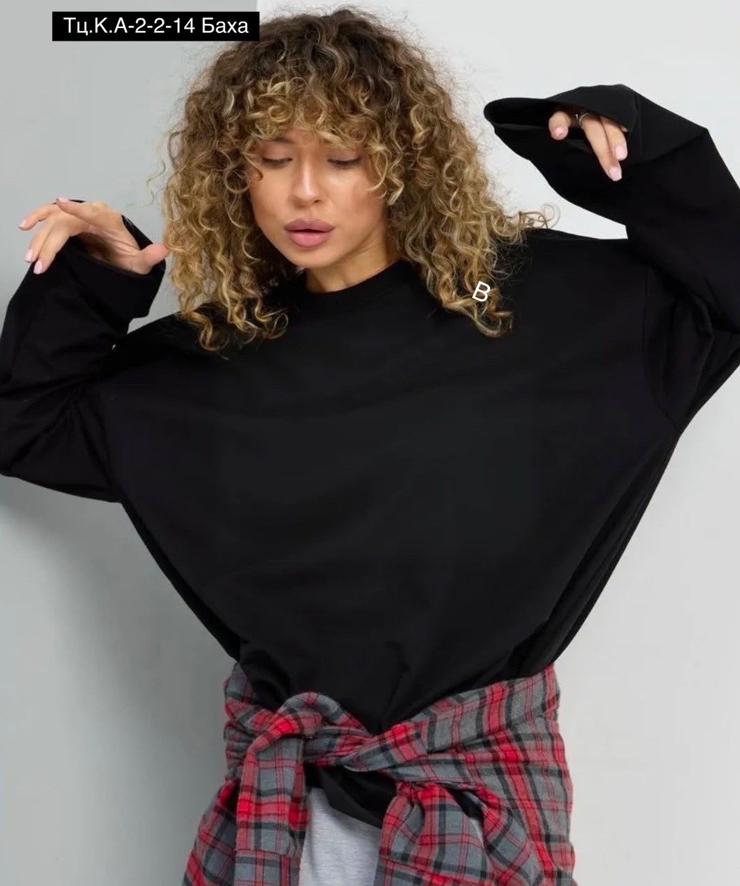 толстовка adidas женская,свитшот женский adidas,черный свитшот adidas originals essentials,худи женская adidas,adidas originals женская толстовка