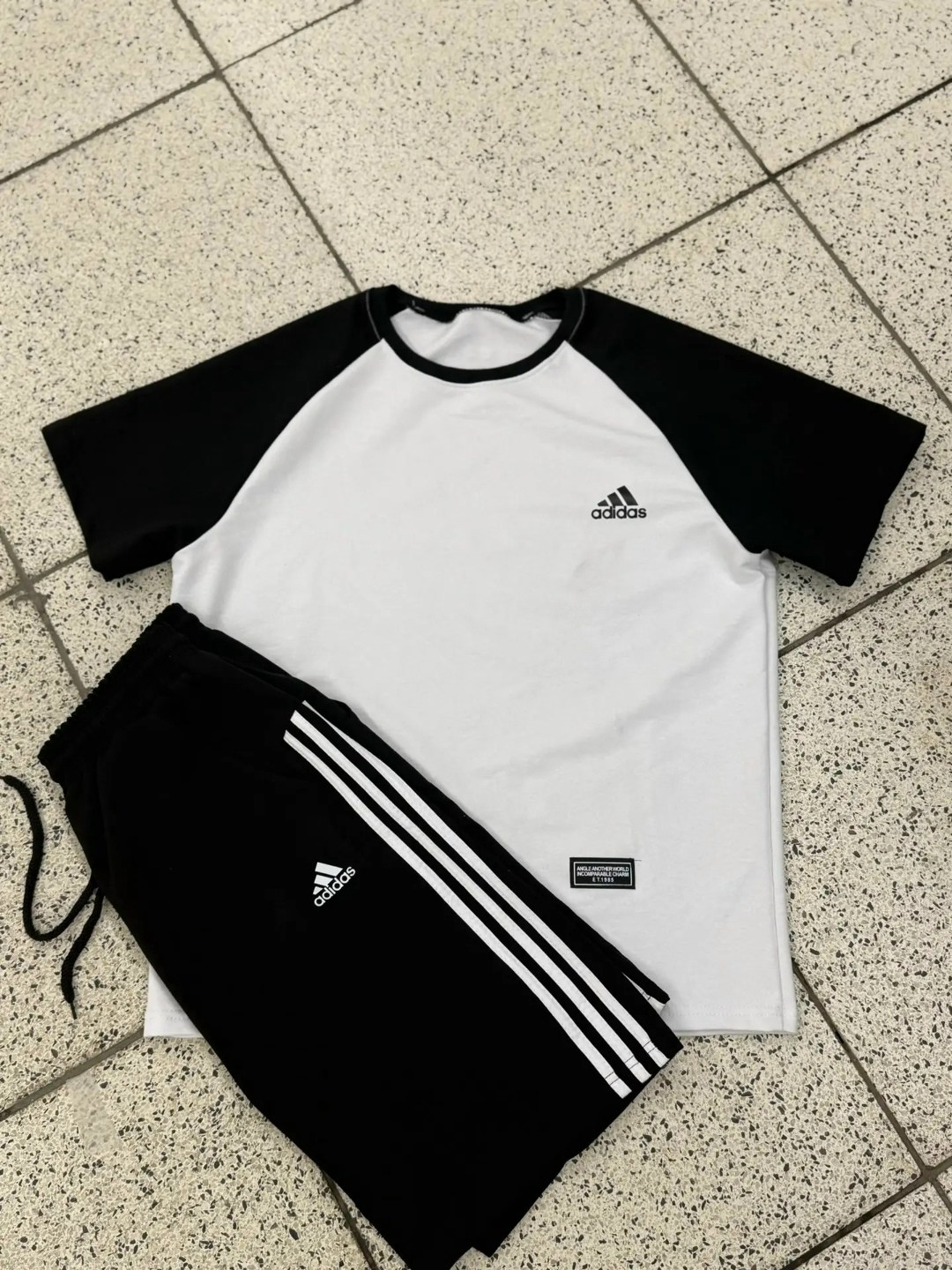 спортивные шорты мужские adidas,спортивные повседневные костюмы,мужские спортивные шорты,шорты спортивные adidas,костюм спортивный мужской