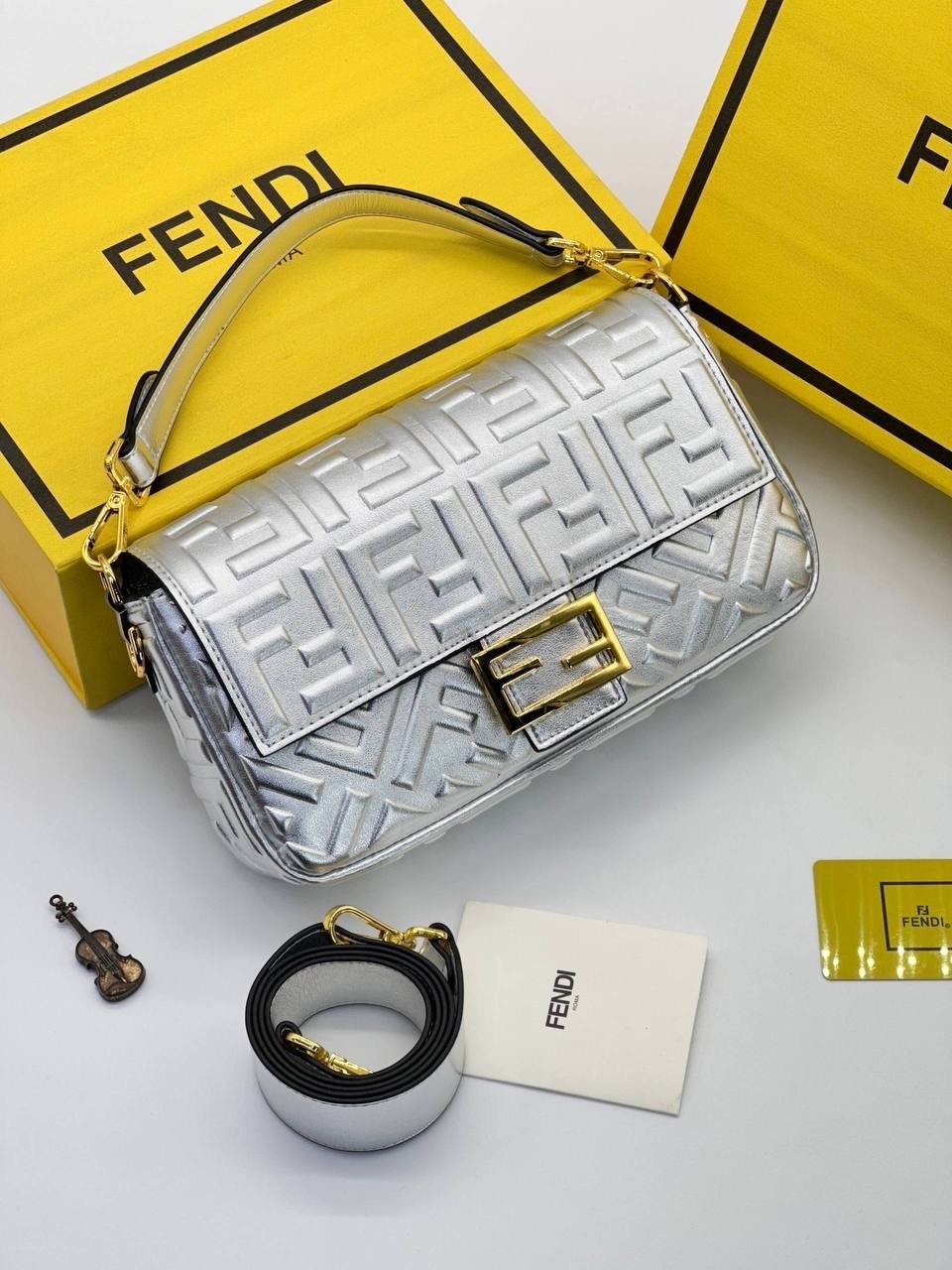 fendi сумка на плечо,сумка fendi baguette,cумка fendi,женская сумка fendi,сумка фенди