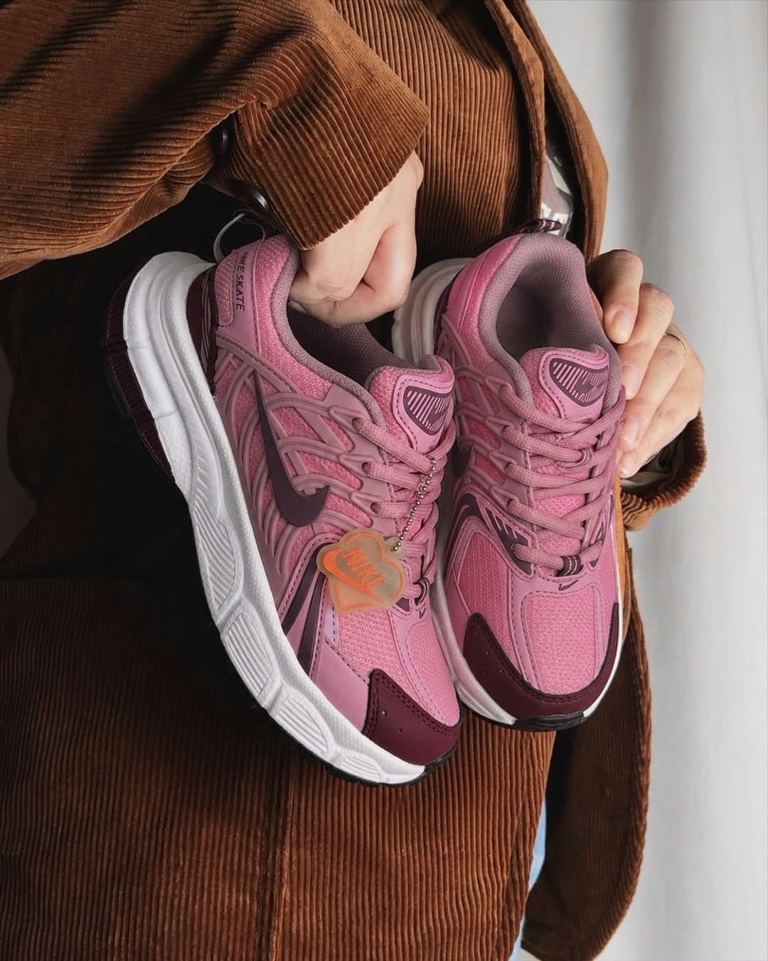кроссовки,кроссовки женскиe, женская,женские кроссовки nike,кроссы