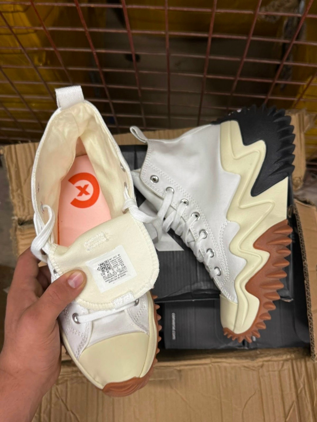 кроссовки converse run star motion,высокие кроссовки converse run star motion,converse run star motion platform,кроссовки converse run star motion platform,белые кроссовки converse run star motion hi