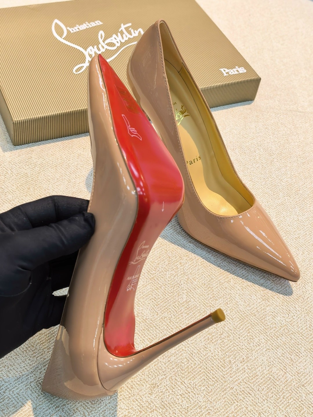 christian louboutin туфли,брендовые туфли,женская туфля,бежевые туфли,туфли лодочка