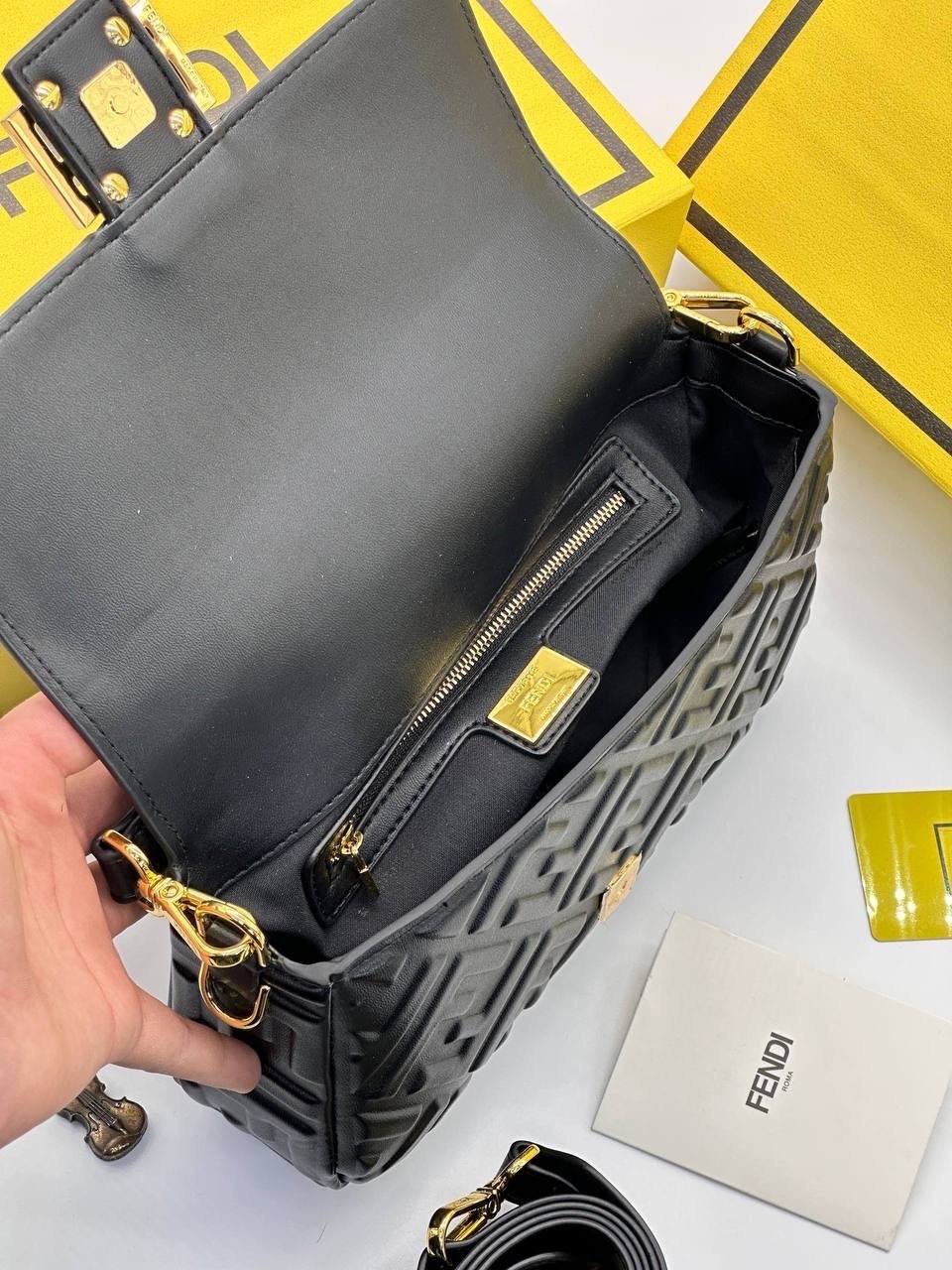 сумка fendi baguette,сумка фенди,fendi сумка,женская сумка fendi,сумка багет