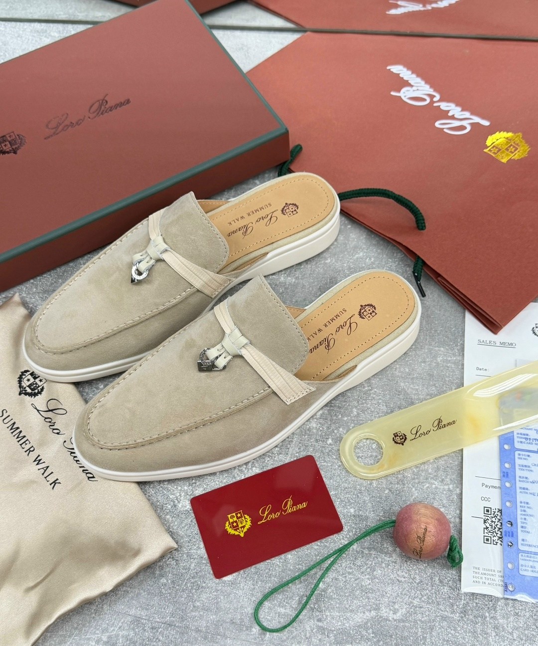 женские замшевые мюли loro piana бежевые,мюли loro piana,лоферы loro piana,лоферы loro piana женские,женские замшевые мюли loro piana голубые