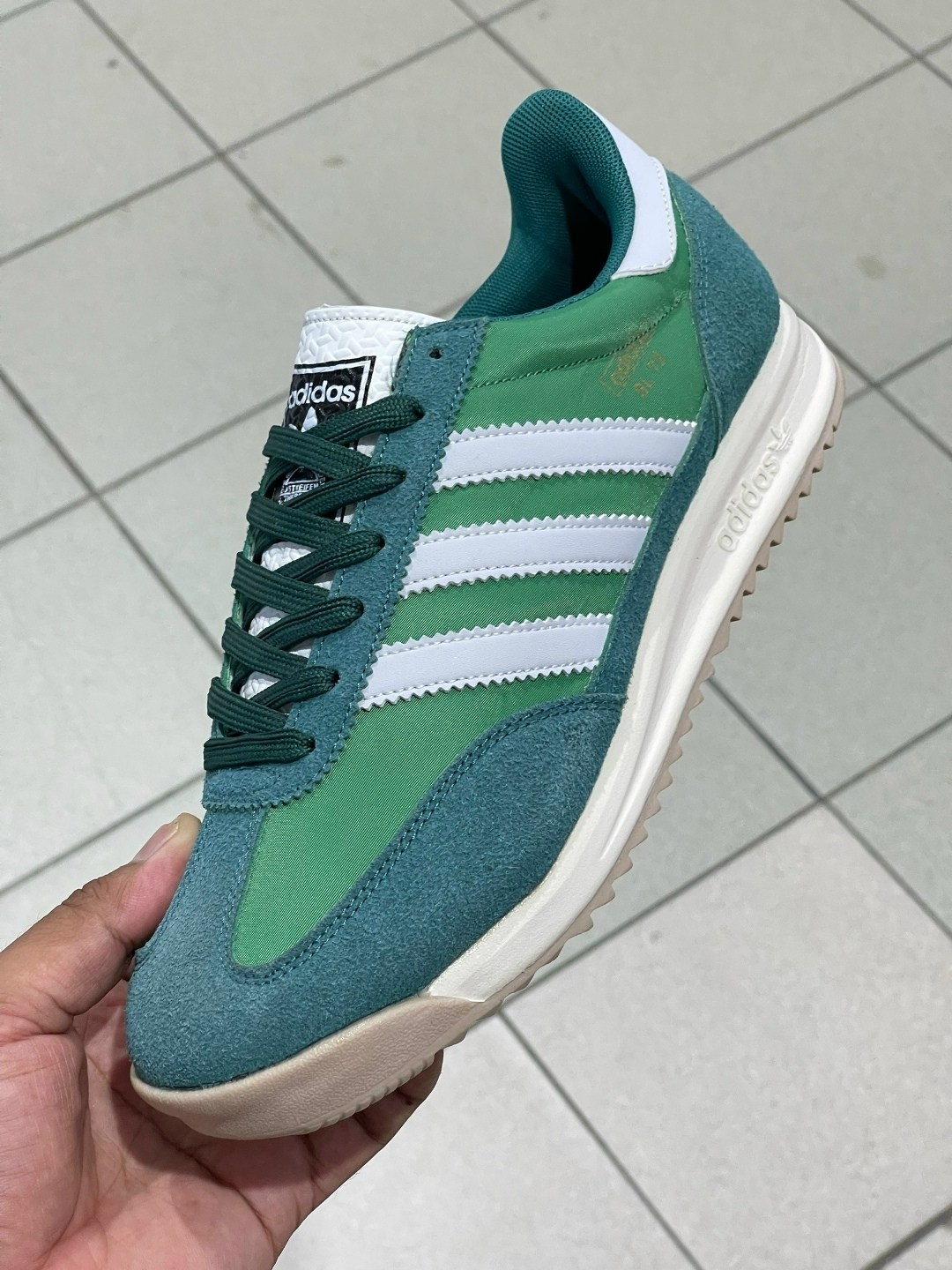кроссовки adidas,кроссовки мужские adidas,кроссовки,кроссовки адидас,адидас беккенбауэр кроссовки