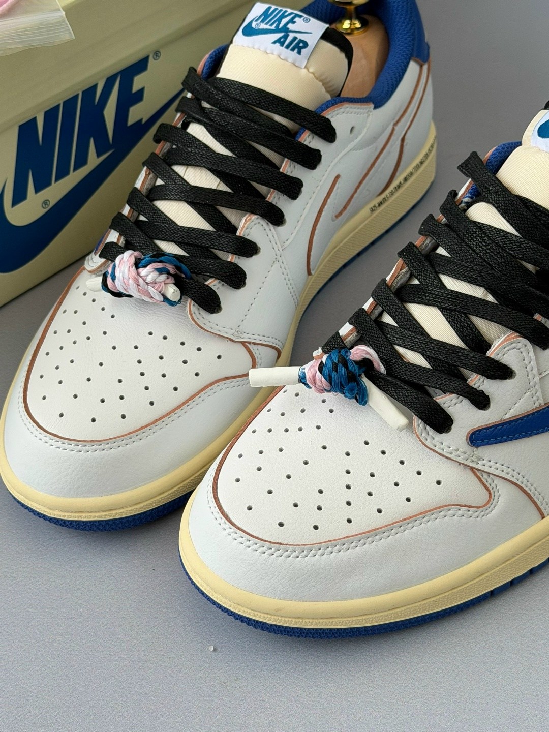 air jordan 1 low travis scott,nike air jordan 1 low x travis scott,nike air jordan 1 low travis scott,nike air jordan 1 low travis scott fragment,кроссовки air jordan 1 low fragment x travis scott