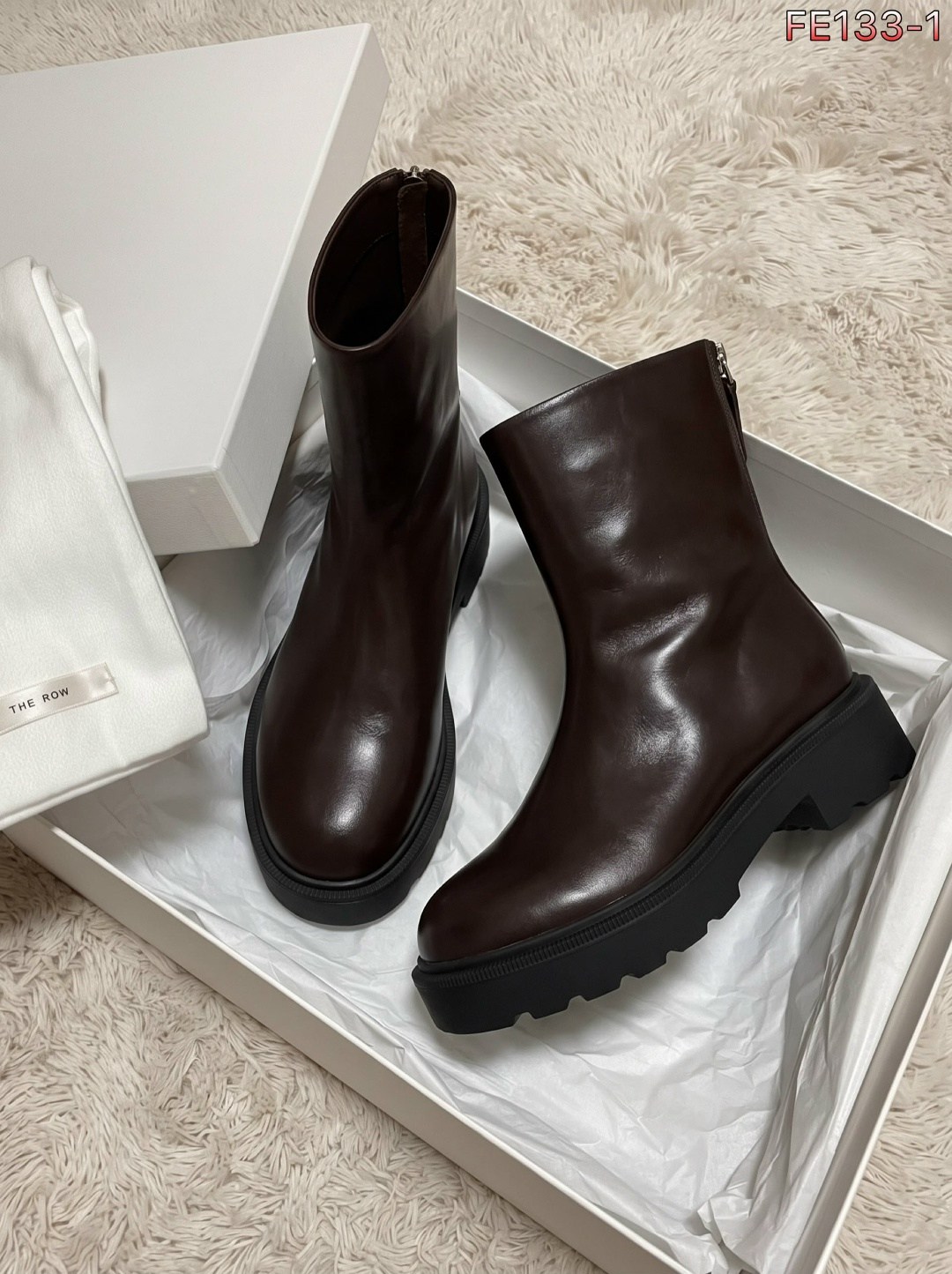 ,ботинки celine,женские ботинки,женские сапоги,полусапоги