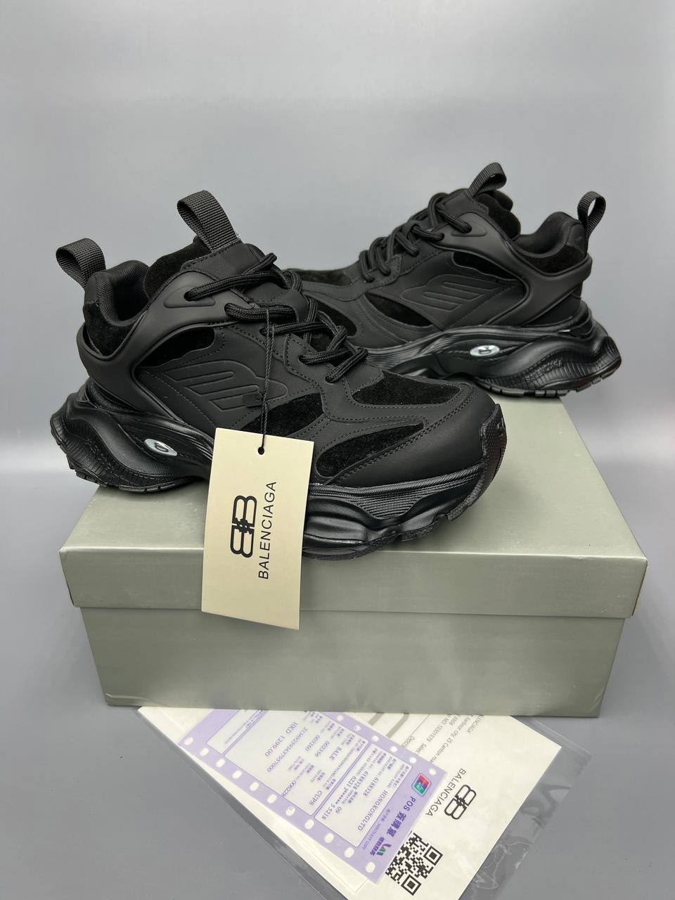 кроссовки баленсиага трек черные,кроссовки balenciaga track sneaker черный,кроссовки balenciaga,кроссовки balenciaga track,balenciaga массивные кроссовки track со вставками черный