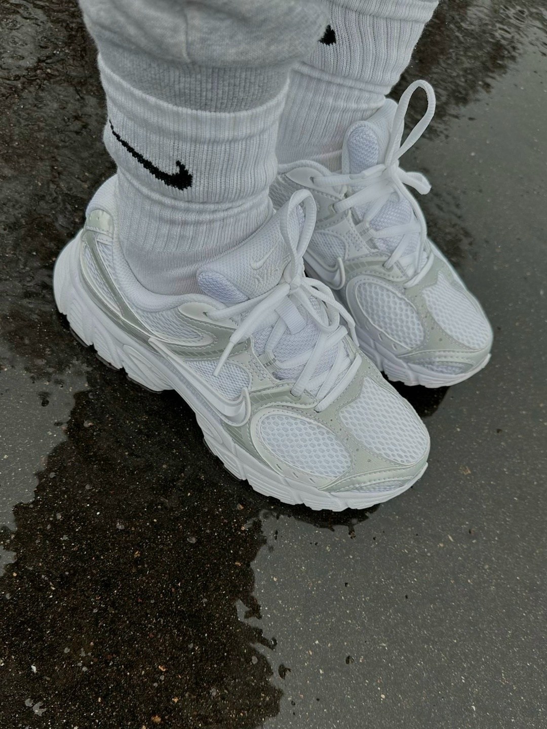 кроссовки женские nike,кроссовки,кроссовки nike initiator white,женские кроссовки,кроссовки nike v 5 rnr