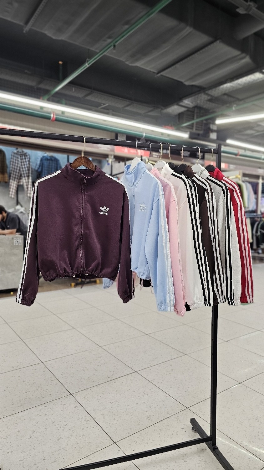 ветровка адидас sportswear,adidas original,спортивная куртка,одежда стильная,adidas jacket