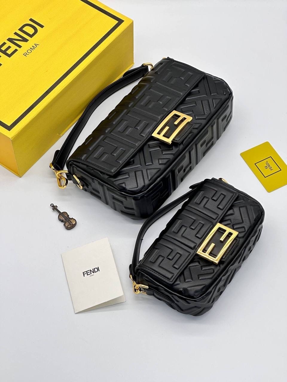 золотая сумка фенди,сумка fendi,fendi сумка на плечо,fendi сумка багет,женская сумка fendi