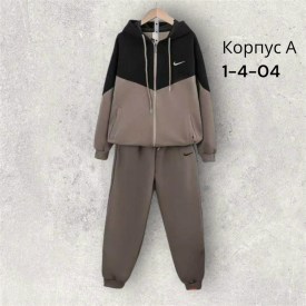 Костюм