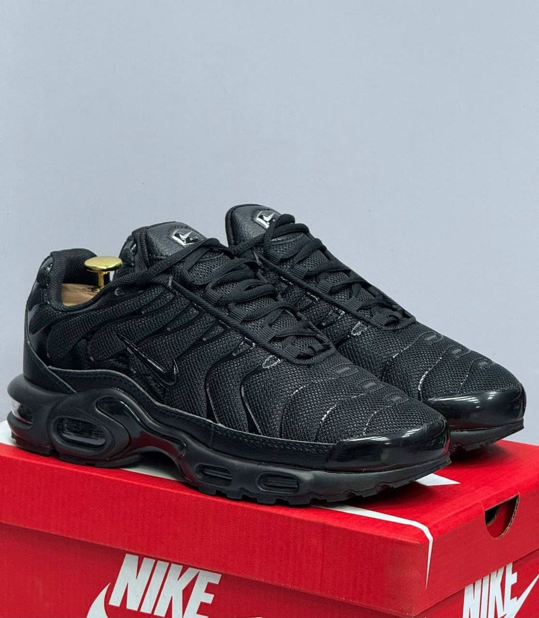 кроссовки nike air max tn plus,мужские кроссовки nike air max tn plus,кроссовки nike air max plus tn nike,nike air max plus tn,кроссовки nike air max plus