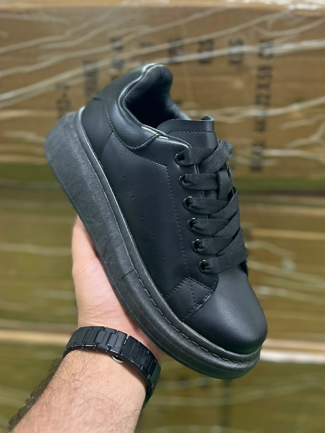женские кроссовки alexander mcqueen,кроссовки alexander mcqueen,alexander mcqueen кеды,,кроссовки alexander mcqueen белые