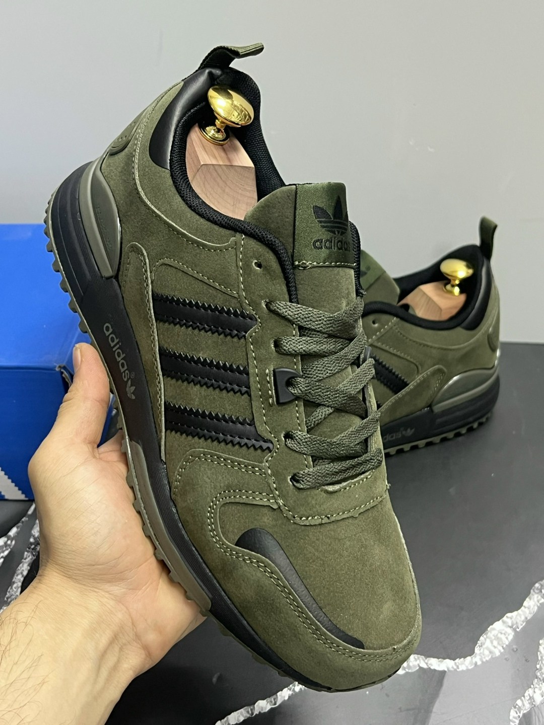 кроссовки адидас хаки мужские,adidas zx 750 green,мужские кроссовки adidas,adidas zx 750 зеленые,кроссовки adidas zx 750