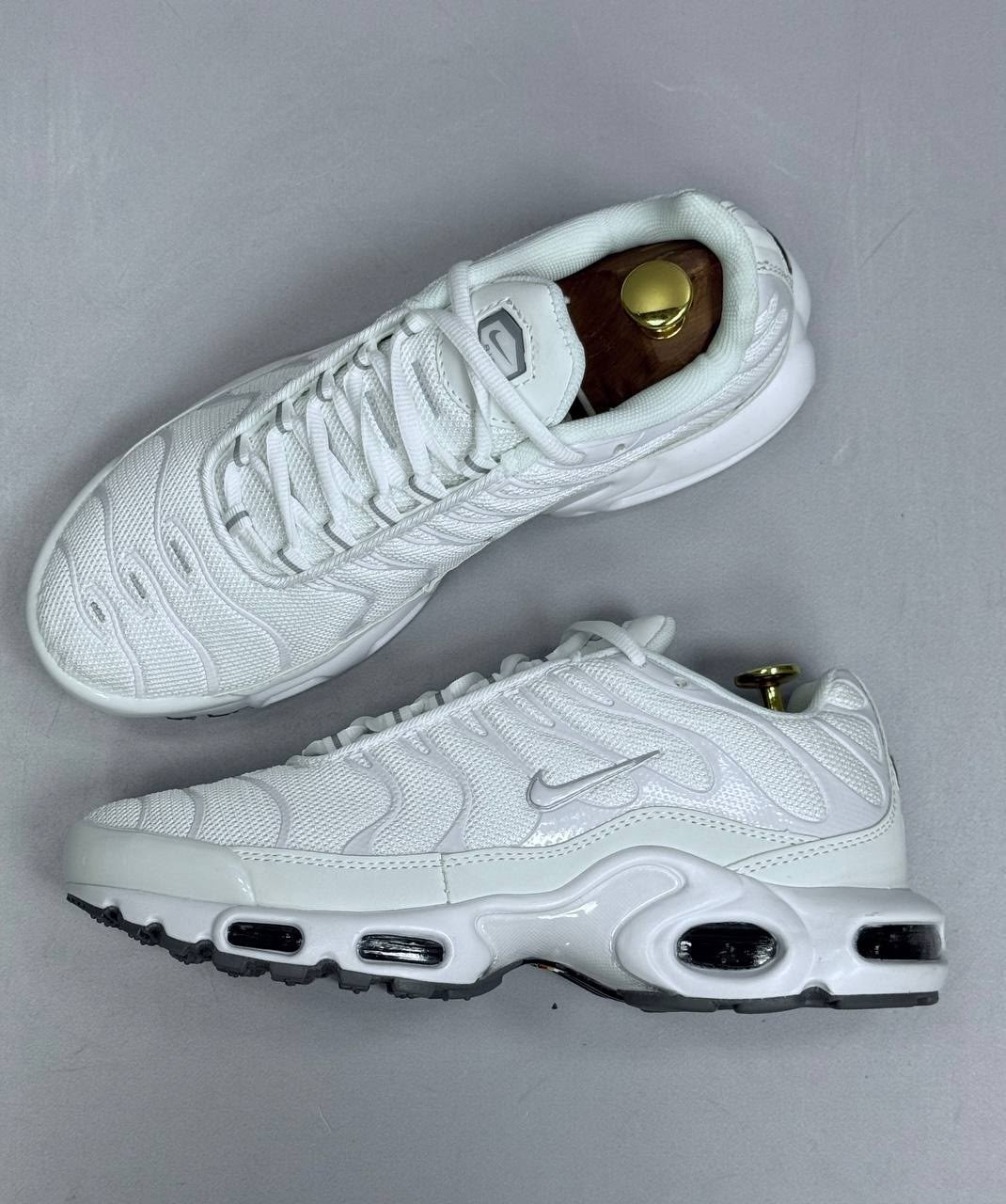 кроссовки nike air max tn plus,nike air max plus tn,кроссовки мужские nike air max plus,nike air max plus,кроссовки