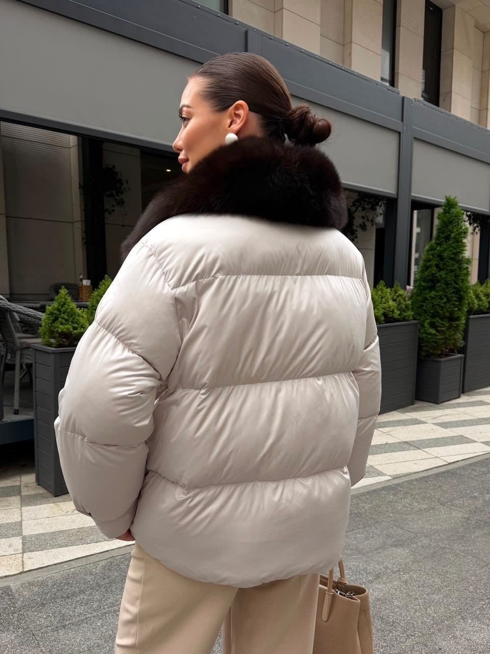 женский пуховик с натуральным мехом max mara premium,пуховик с натуральным мехом,пуховик с мехом,пуховик короткий,пуховик женский с мехом
