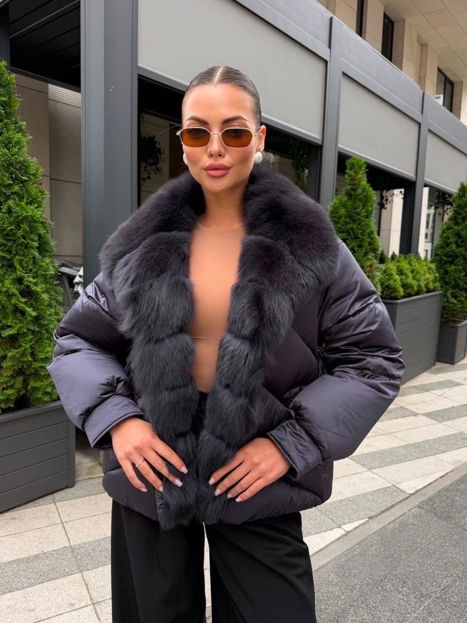 женский пуховик с натуральным мехом max mara premium,пуховик с натуральным мехом,пуховик с мехом,пуховик короткий,пуховик женский с мехом