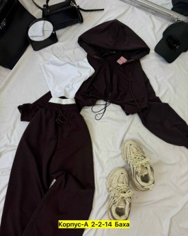 Костюм