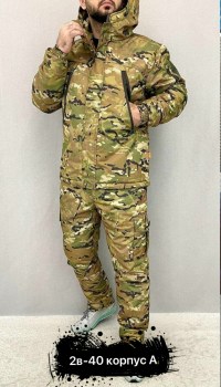 Костюм