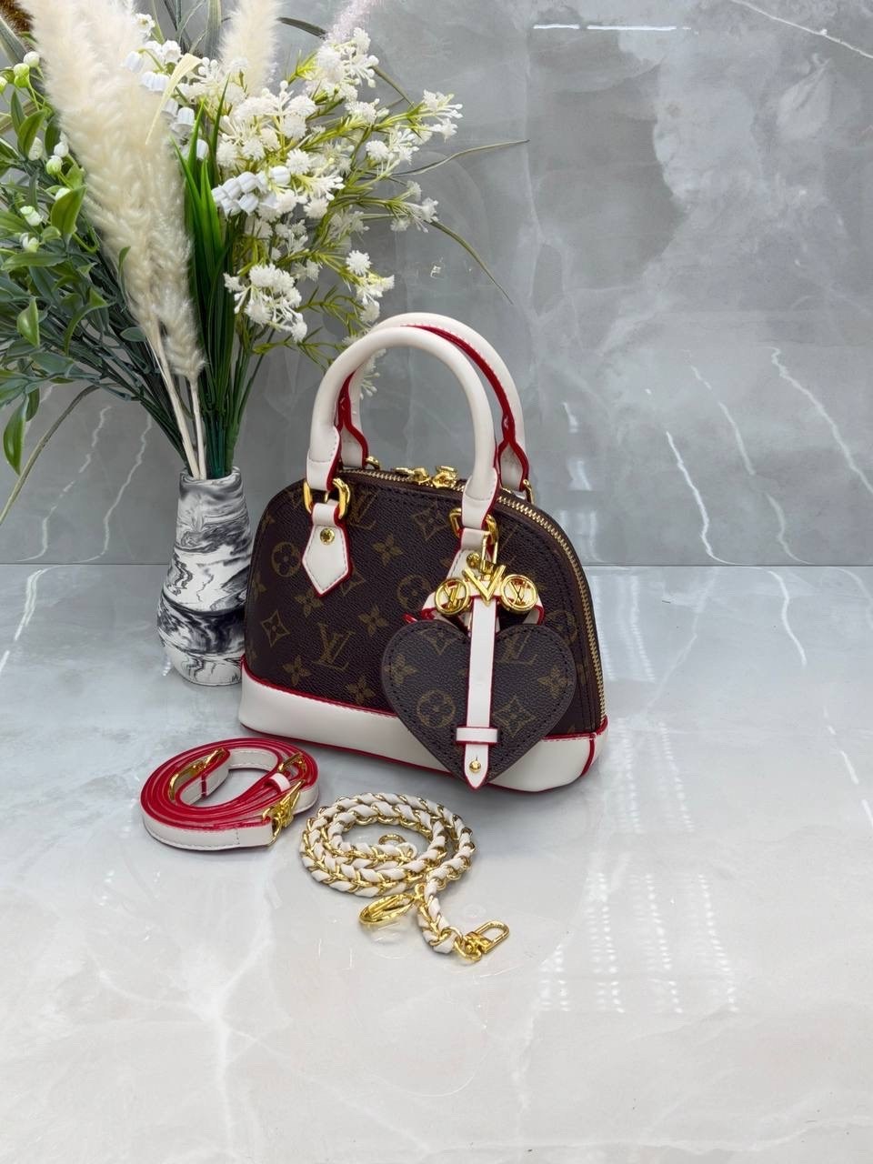 сумки louis vuitton,сумка луи виттон,сумка louis vuitton женская,сумка,сумка louis vuitton alma bb