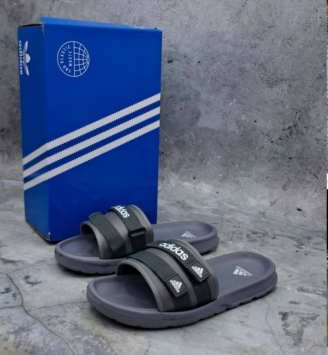 сланцы adidas,шлепки adidas adilette,шлепанцы adidas,шлепанцы adidas adilette,сланцы мужские адидас