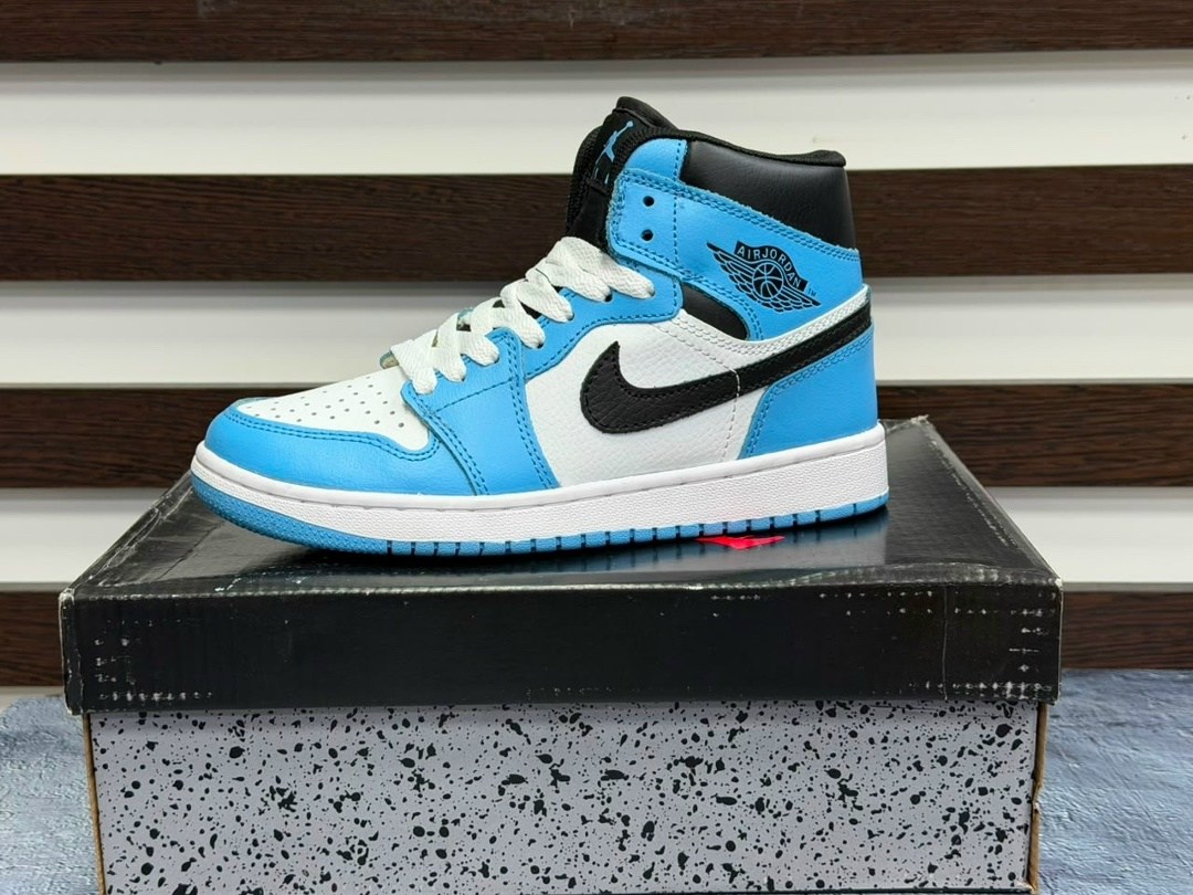 кроссовки nike air jordan 1 high og,кроссовки nike air jordan 1,кроссовки nike air jordan 1 retro high,кроссовки nike air jordan 1 mid white shadow,кроссовки nike air jordan 1 retro