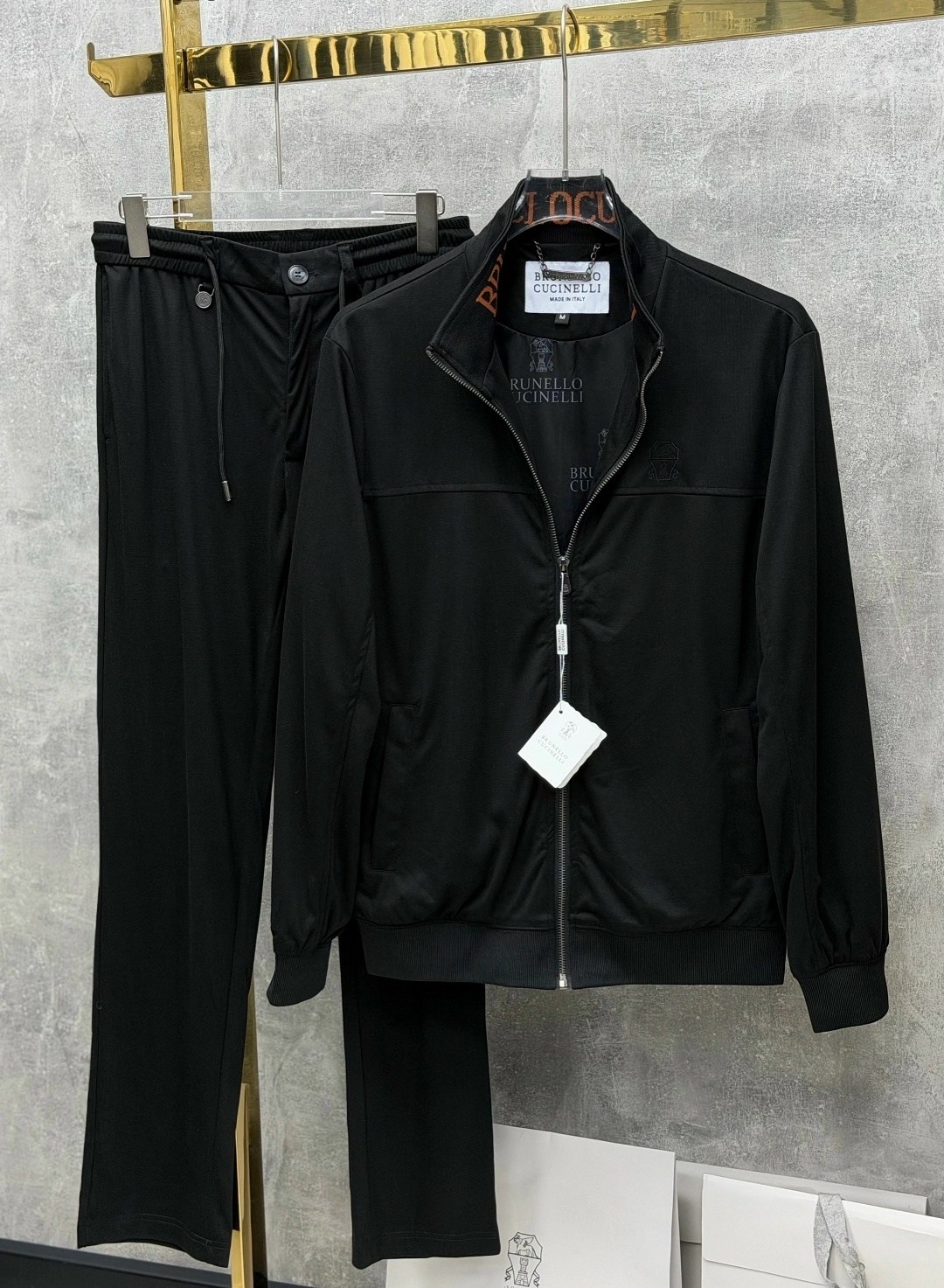 спортивный костюм brunello cucinelli,спортивный костюм loro piana,спортивный костюм лоро пиано мужской,мужской спортивный костюм,костюм brunello cucinelli