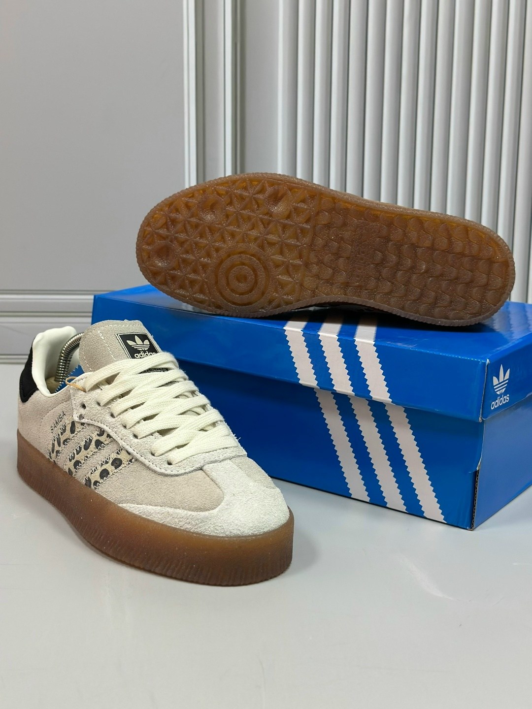 кроссовки adidas samba,,кроссовки adidas,adidas samba leopard,спортивная