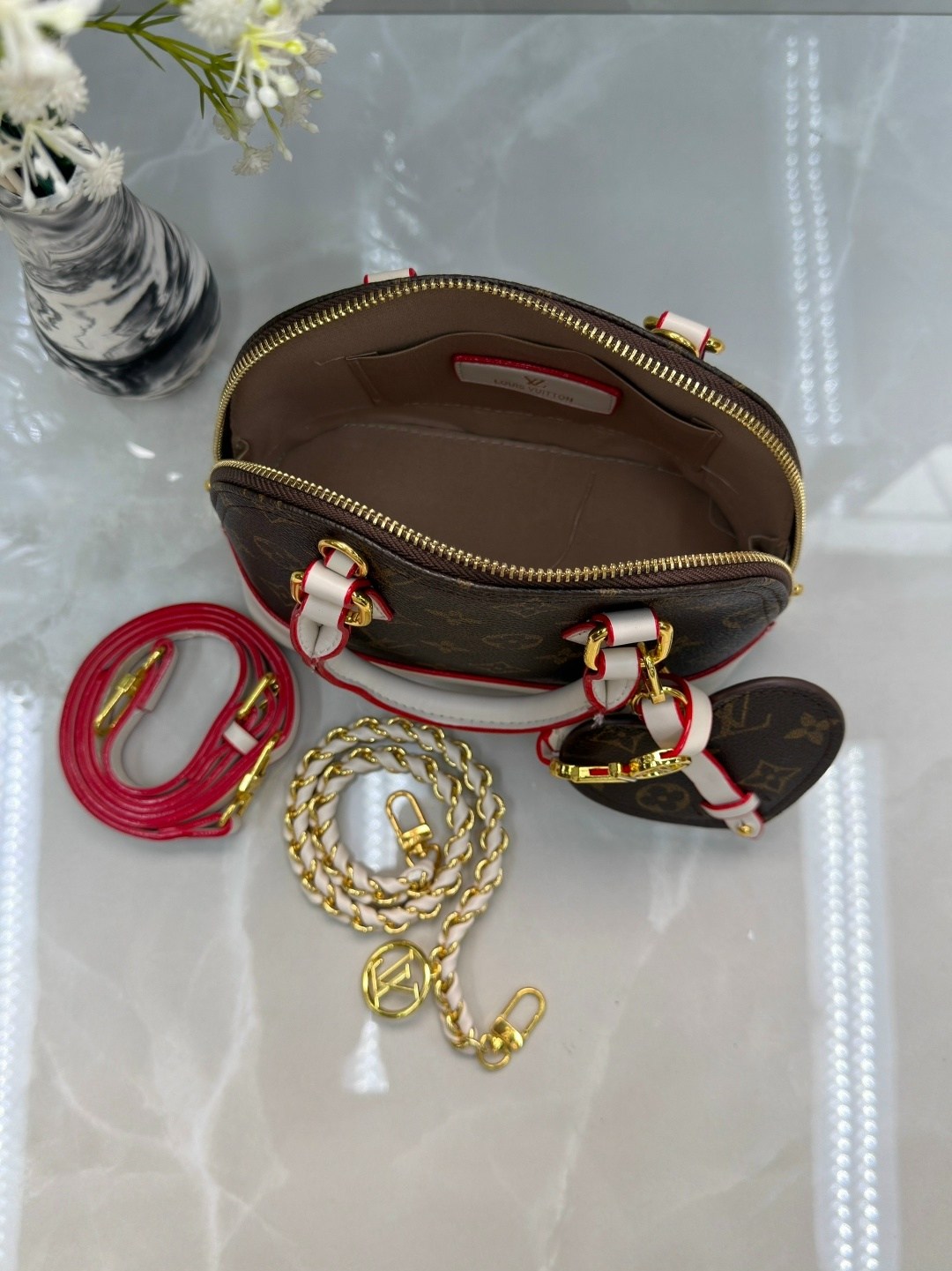сумка луи виттон,сумка луи виттон альма,louis vuitton alma bb,сумкa louis vuitton,женская сумка louis vuitton