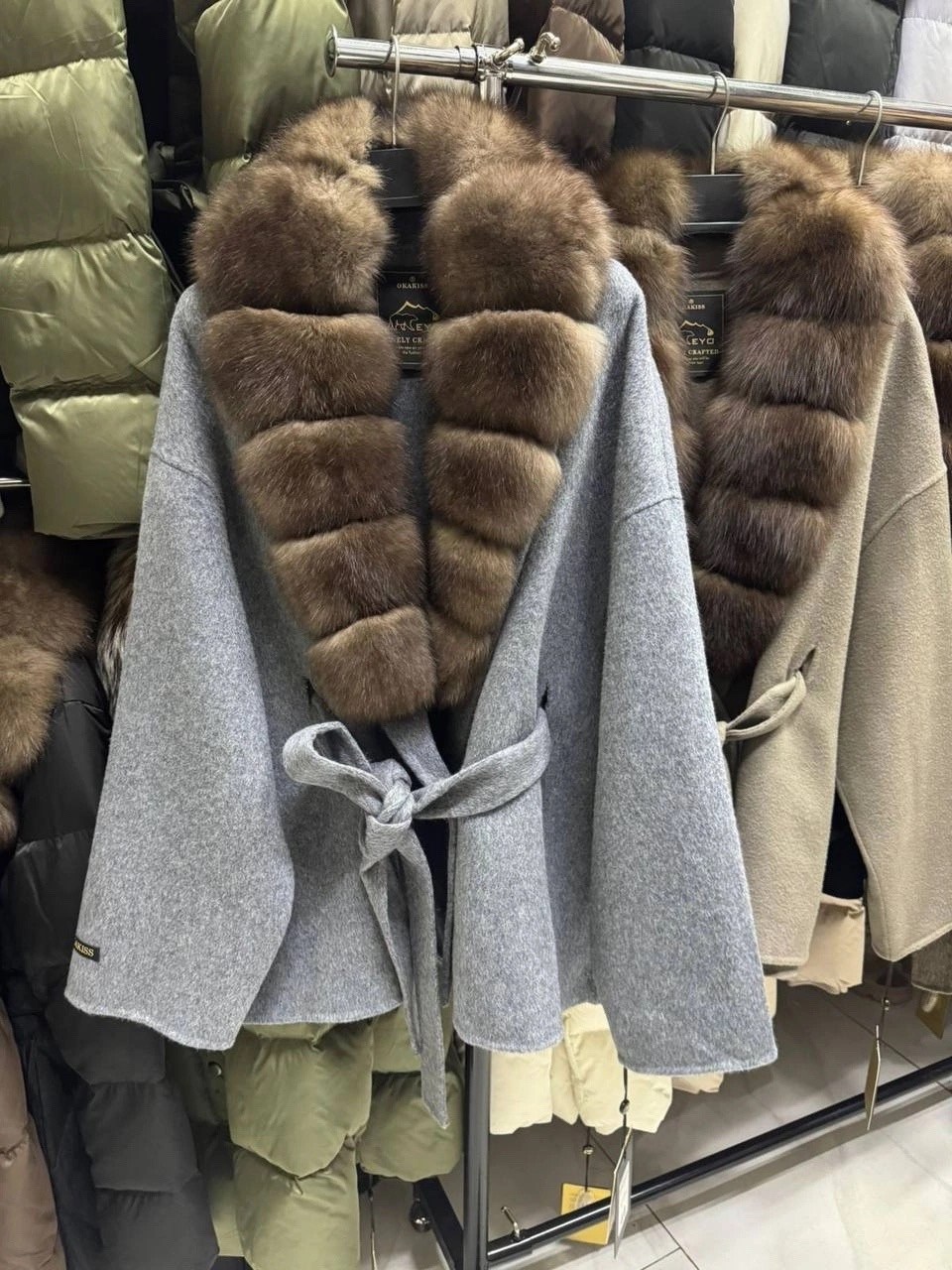 пальто шерстяное с мехом соболя stone,пальто с мехом,пальто соболь,пальто с мехом соболя,пальто с мехом песца