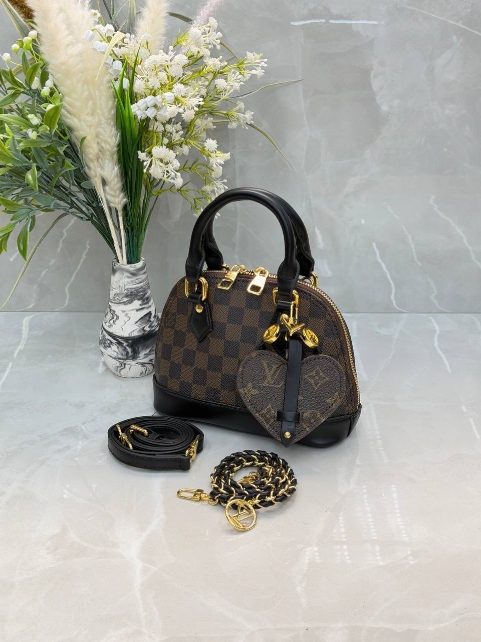 сумки louis vuitton,сумка луи виттон,сумка louis vuitton женская,сумка,сумка louis vuitton alma bb