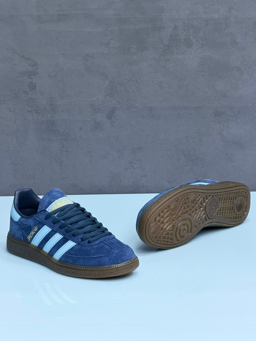 адидас кроссовки специал spezial,кроссовки adidas spezial,кроссовки adidas handball spezial 'navy gum',navy blue adidas spezial,кроссовки handball spezial adidas
