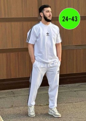 Костюм