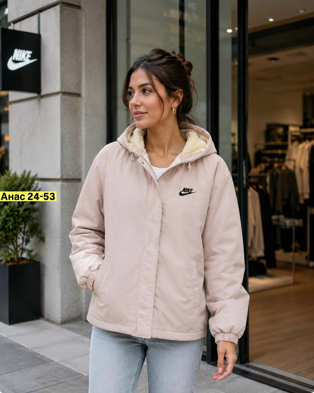 куртка женская демисезонная,женская куртка nike,куртка женская утепленная nike 477161-010,женская куртка,куртка