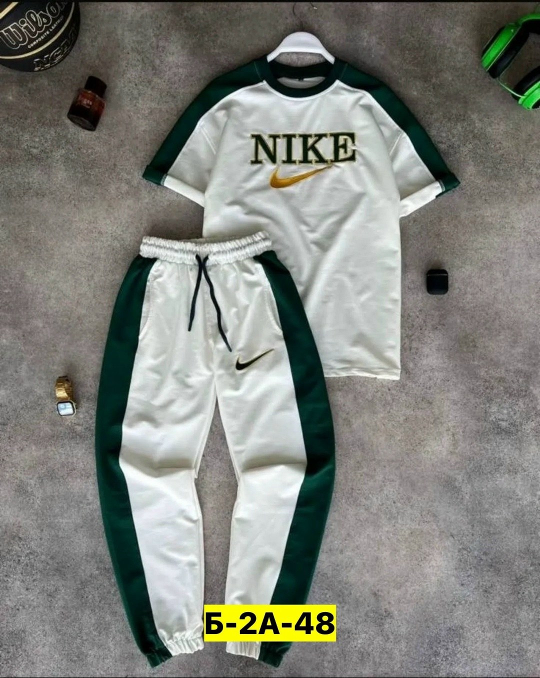 спортивный мужской костюм nike,спортивный костюм мужской,спортивные костюмы nike,спортивные костюмы для мужчин,спортивный костюм