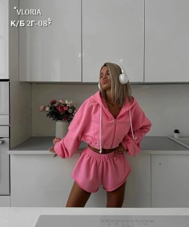 Костюм