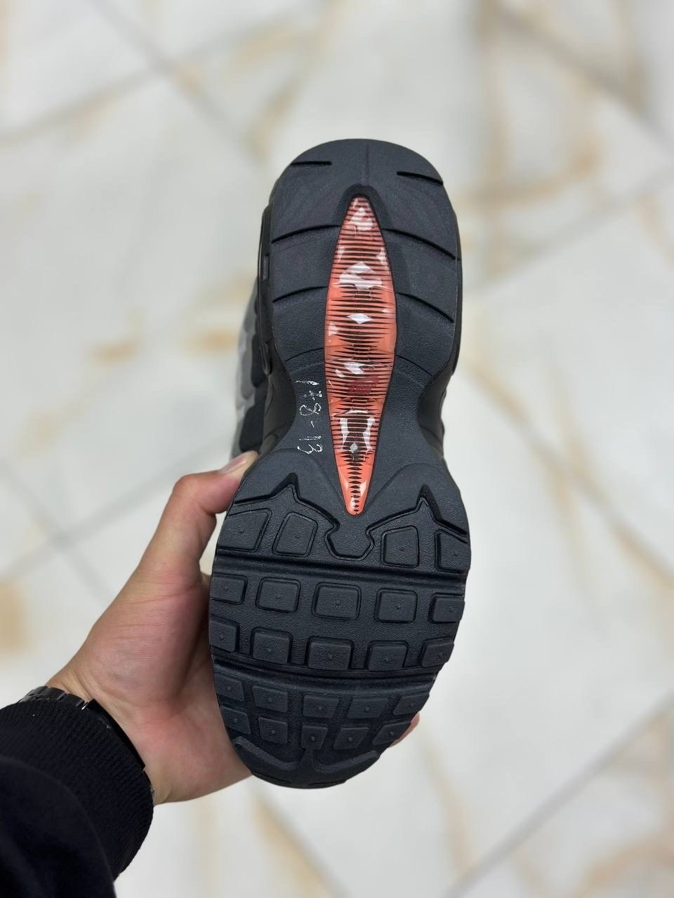 nike air max 95,nike air max 95 essential,кроссовки,nike air max 95 solar red,air max 95