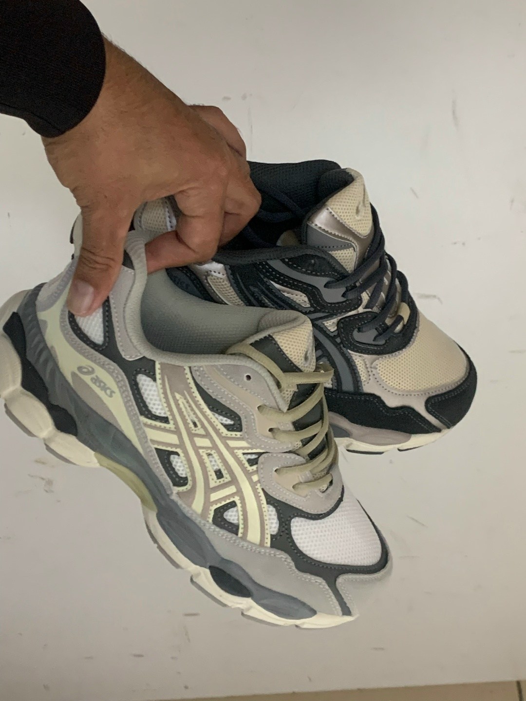 кроссовки asics gel nyc,кроссовки asics,кроссовки asics gel-nyc oyster grey,кроссовки asics gel,asics кроссовки gel kahana 8