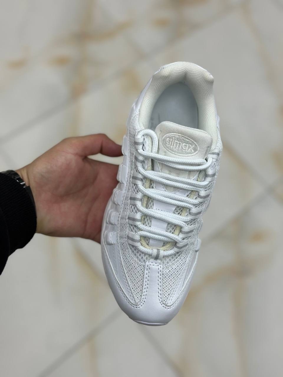 nike air max 95 triple white,nike air max 95 white,nike air max 95 essential,nike air max 95,кроссовки