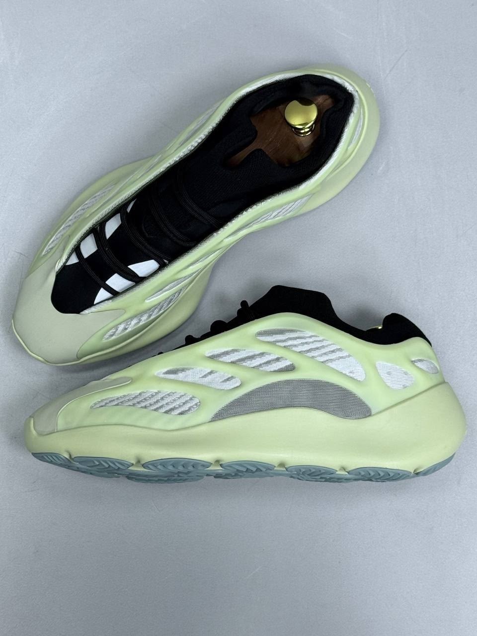 adidas yeezy boost 700 v 3,кроссовки adidas yeezy boost 700 v3,кроссовки adidas yeezy boost 700,adidas yeezy boost 700,кроссовки adidas originals yeezy boost 700