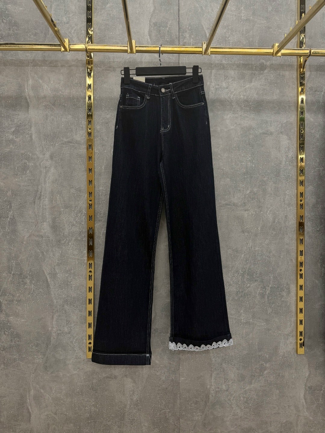 джинсы женские,модные джинсы,джинсовые брюки,джинсы dior,широкие джинсы