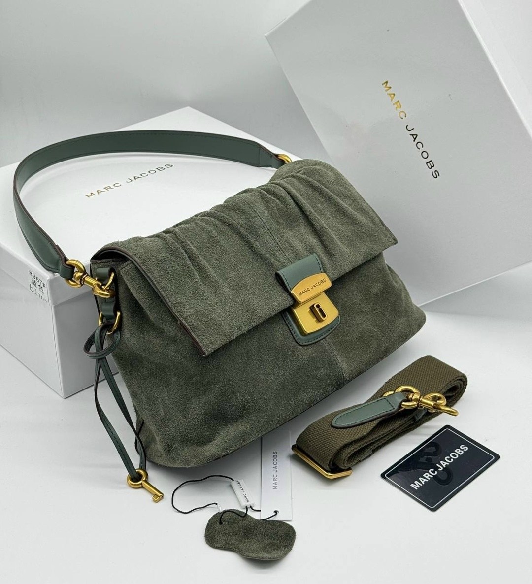 роскошная сумка из замши balenciaga rodeo,сумка marc jacobs 25-16 см натуральная замша,сумка фенди замшевая,сумка balenciaga rodeo medium замша,замшевая сумка