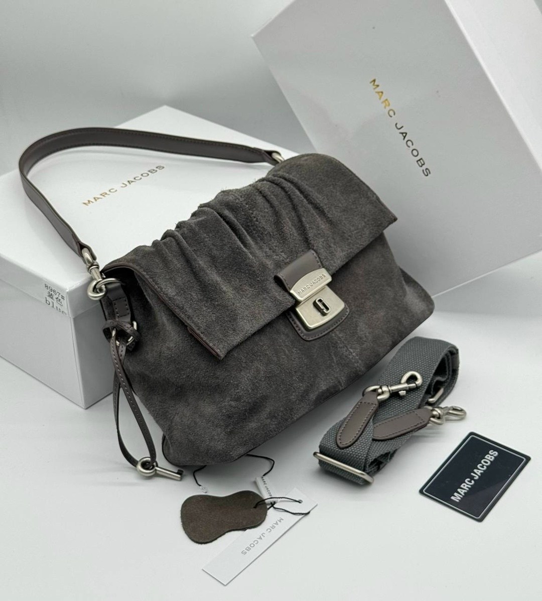 роскошная сумка из замши balenciaga rodeo,сумка marc jacobs 25-16 см натуральная замша,сумка фенди замшевая,сумка balenciaga rodeo medium замша,замшевая сумка